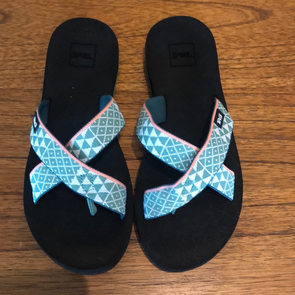 Teva Cross Strap Flip Flop